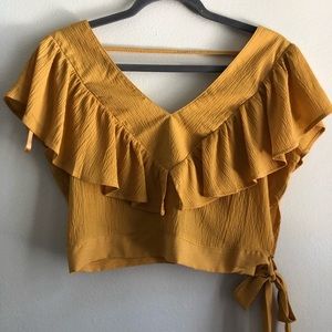 ruffled gold top